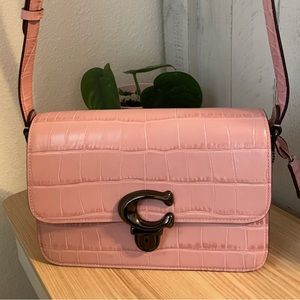 Studio shoulder bag croc embossed pink